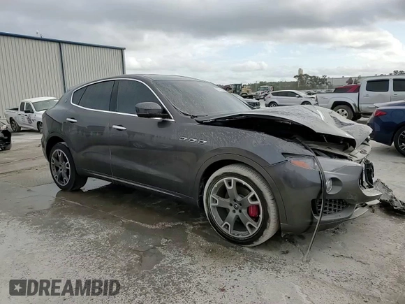 2021 Maserati Levante GT with VIN ZN661XUA8MX364794, listed as a Copart auction lot 83231954 with 23,188 mi miles and Salvage Title. Bid and sale history available at carsss.com. Image 14.