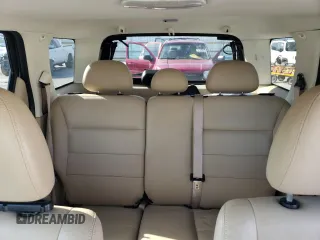 2009 Ford Escape Limited с VIN 1FMCU04G59KB71672, выставлен на аукционе Copart как лот 61250115 с пробегом 160 259 миль миль и Списание • Salvage title. История ставок и продаж доступна на DreamBid. Изображение 10.