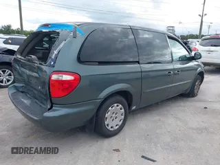 2003 Chrysler Town & Country with VIN 2C8GP24R53R330871, listed as a IAAI auction lot 37810854 with 152,802 mi miles and . Bid and sale history available at DreamBid. Image 4.