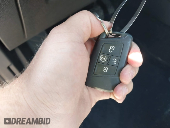 2018 Volkswagen Tiguan SEL with VIN 3VV3B7AX5JM036164, listed as a IAAI auction lot 41876403 with 108,269 mi miles and . Bid and sale history available at DreamBid. Image 11.