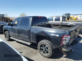2009 Chevrolet Silverado 1500 LT with VIN 3GCEK23M59G172043, listed as a Copart auction lot 47649155 with 203,293 mi miles and Salvage Title. Bid and sale history available at DreamBid. Image 2.