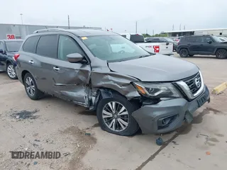 2017 Nissan Pathfinder SL with VIN 5N1DR2MN2HC667652, listed as a IAAI auction lot 41891291 with 117,613 mi miles and . Bid and sale history available at DreamBid. Image 1.