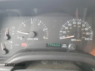 2001 Jeep Cherokee Sport z VIN 1J4FF58SX1L576572, wystawiony jako Copart lot #48982965 z przebiegiem 174 500 mil mil oraz Szkoda całkowita • Salvage title. Historia ofert i sprzedaży dostępna na DreamBid. Obrazek 9.
