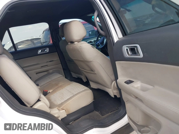 2013 Ford Explorer XLT with VIN 1FM5K7D81DGA33851, listed as a IAAI auction lot 42058840 with 264,577 mi miles. Bid and sale history available at carsss.com. Image 8.