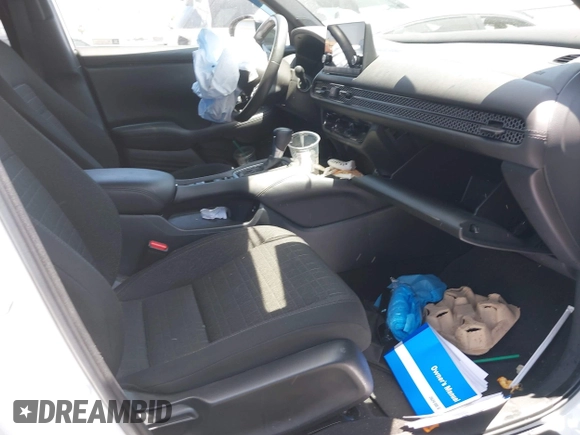 2024 Honda HR-V Sport with VIN 3CZRZ1H55RM721244, listed as a IAAI auction lot 42304006 with 16,901 mi miles and . Bid and sale history available at DreamBid. Image 5.