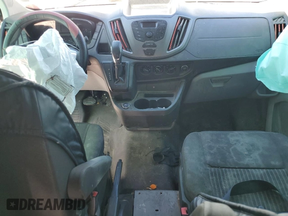 2017 Ford Transit с VIN 1FTYE1ZM1HKB43653, выставлен на аукционе Copart как лот 53069015 с пробегом 204 390 миль миль и Списание • Salvage title. История ставок и продаж доступна на DreamBid. Изображение 8.