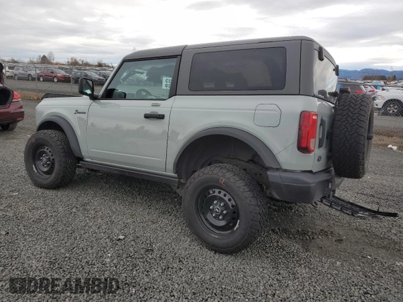2022 Ford Bronco with VIN 1FMDE5AH3NLB08313, listed as a Copart auction lot 81641324 with 25,636 mi miles and Salvage title. Bid and sale history available at DreamBid. Image 2.