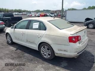 2007 Volkswagen Jetta Wolfsburg Edition with VIN 3VWEF71K07M131964, listed as a IAAI auction lot 42665542 with 138,100 mi miles and . Bid and sale history available at DreamBid. Image 3.
