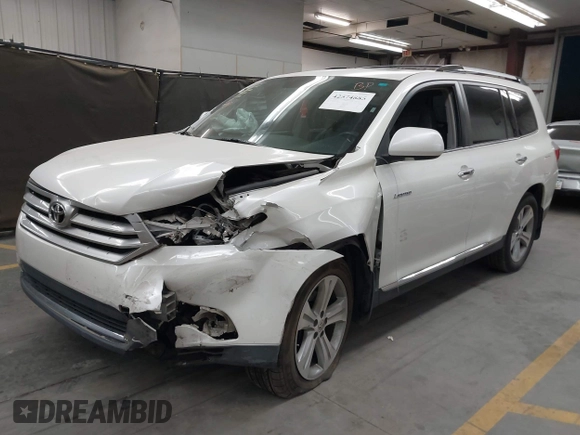 2012 Toyota Highlander Limited with VIN 5TDDK3EH3CS153436, listed as a IAAI auction lot 42574885 with Not provided miles and . Bid and sale history available at DreamBid. Image 16.