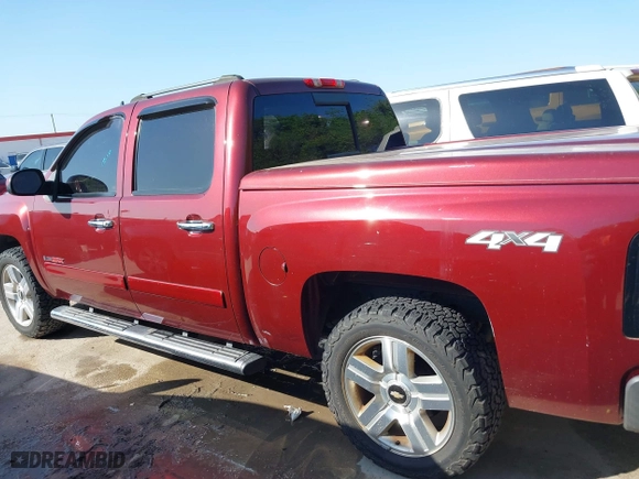 2008 Chevrolet Silverado 1500 LTZ with VIN 2GCEK13Y481105759, listed as a IAAI auction lot 41992739 with 110,122 mi miles. Bid and sale history available at carsss.com. Image 14.