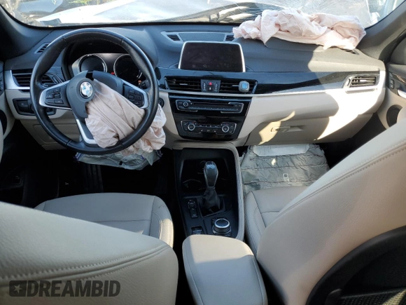 2019 BMW X1 xDrive28i with VIN WBXHT3C55K3H36118, listed as a Copart auction lot 38463093 with 30,487 mi miles. Bid and sale history available at carsss.com. Image 8.