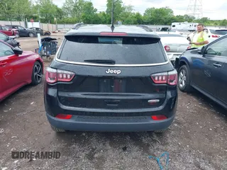 2017 Jeep Compass Latitude with VIN 3C4NJCBB3HT653021, listed as a IAAI auction lot 42263281 with 91,076 mi miles and . Bid and sale history available at DreamBid. Image 16.