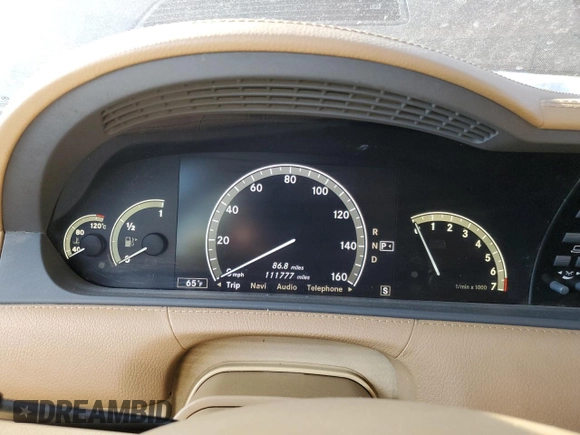 2008 Mercedes-Benz CL-Class V8 with VIN WDDEJ71X68A016612, listed as a Copart auction lot 42798605 with 111,777 mi miles and Salvage Title. Bid and sale history available at carsss.com. Image 9.