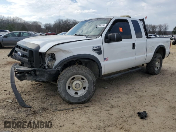 2008 Ford Super Duty F-250 SRW XL with VIN 1FTSX21508EC92855, listed as a Copart auction lot 82299124 with 122,566 mi miles and Salvage Title. Bid and sale history available at carsss.com. Image 1.