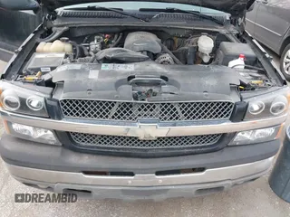 2003 Chevrolet Silverado 1500 LT with VIN 2GCEK19T731319018, listed as a IAAI auction lot 41860041 with 280,119 mi miles. Bid and sale history available at carsss.com. Image 10.