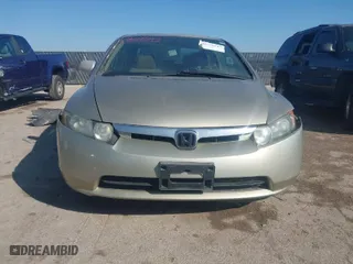 2007 Honda Civic Sdn EX with VIN 1HGFA16827L091969, listed as a IAAI auction lot 41669543 with 207,441 mi miles. Bid and sale history available at carsss.com. Image 12.