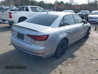 2019 Audi A4 Premium Plus z VIN WAUENAF45KN019041, wystawiony jako IAAI lot #42065198 z przebiegiem 45 792 mil mil oraz . Historia ofert i sprzedaży dostępna na DreamBid. Obrazek 4.