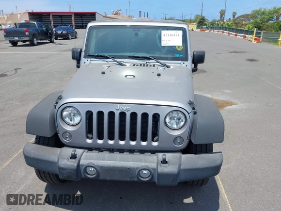 2016 Jeep Wrangler Unlimited Freedom with VIN 1C4BJWDG7GL109953, listed as a IAAI auction lot 42140111 with 24,570 mi miles and . Bid and sale history available at DreamBid. Image 12.