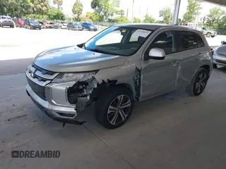 2020 Mitsubishi Outlander ES z VIN JA4AP3AU5LU017645, wystawiony jako IAAI lot #42259034 z przebiegiem 103 329 mil mil oraz . Historia ofert i sprzedaży dostępna na DreamBid. Obrazek 2.