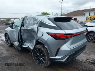 2025 Lexus RX 350 with VIN 2T2BAMCAXSC091011, listed as a IAAI auction lot 42342622 with 3,113 mi miles and . Bid and sale history available at DreamBid. Image 3.