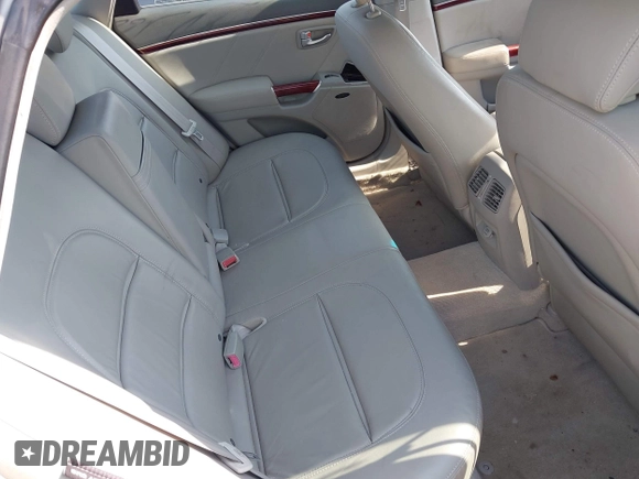 2006 Hyundai Azera SE with VIN KMHFC46F26A126069, listed as a IAAI auction lot 42480770 with Not provided miles and . Bid and sale history available at DreamBid. Image 8.