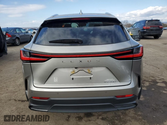 2023 Lexus NX 350 Premium z VIN 2T2GGCEZ0PC017668, wystawiony jako Copart lot #50629185 z przebiegiem 11 907 mil mil oraz Szkoda całkowita • Salvage title. Historia ofert i sprzedaży dostępna na DreamBid. Obrazek 6.