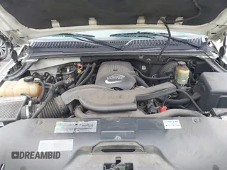 2002 Chevrolet Tahoe LS with VIN 1GNEC13T82R290051, listed as a IAAI auction lot 42058431 with 168,264 mi miles and . Bid and sale history available at DreamBid. Image 10.