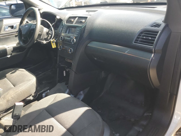 2016 Ford Utility Police Interceptor with VIN 1FM5K8AR8GGB96813, listed as a Copart auction lot 75192584 with 120,092 mi miles and Non Repairable. Bid and sale history available at carsss.com. Image 8.
