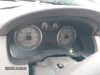 2009 Ford Focus SE z VIN 1FAHP35N59W232162, wystawiony jako IAAI lot #40884449 z przebiegiem Nie podano mil oraz . Historia ofert i sprzedaży dostępna na DreamBid. Obrazek 14.