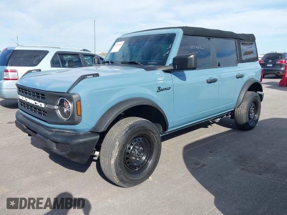 2023 Ford Bronco с VIN 1FMDE5BH2PLA98570, выставлен на аукционе IAAI как лот 42322165 с пробегом 10 266 миль миль и . История ставок и продаж доступна на DreamBid. Изображение 2.