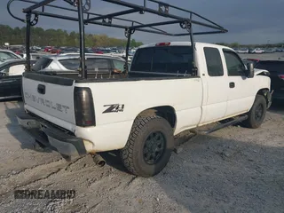 2005 Chevrolet Silverado 1500 Z71 with VIN 1GCEK19B35E259716, listed as a IAAI auction lot 41932225 with Not Provided miles and . Bid and sale history available at DreamBid. Image 4.