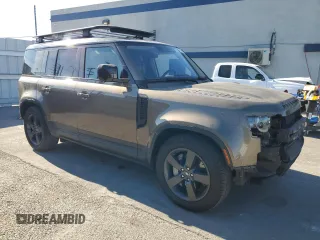 2020 Land Rover Defender SE with VIN SALEP7EU6L2002486, listed as a Copart auction lot 79749544 with 74,968 mi miles and Salvage title. Bid and sale history available at DreamBid. Image 4.