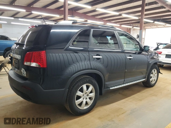 2012 Kia Sorento LX with VIN 5XYKT4A27CG200136, listed as a Copart auction lot 48367015 with 127,974 mi miles and Salvage Title. Bid and sale history available at carsss.com. Image 3.