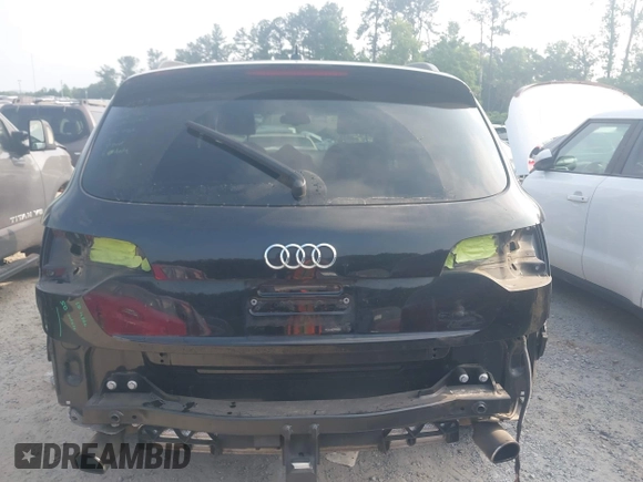 2015 Audi Q7 Premium Plus with VIN WA1LGAFE3FD024841, listed as a IAAI auction lot 42392778 with 110,970 mi miles and . Bid and sale history available at DreamBid. Image 17.