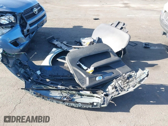 2021 Volvo XC40 with VIN YV4ED3UR3M2547274, listed as a IAAI auction lot 42328137 with 28,585 mi miles and . Bid and sale history available at DreamBid. Image 12.