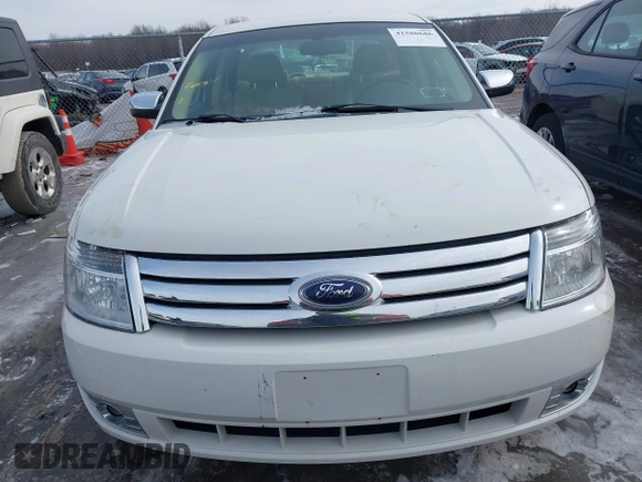 2009 Ford Taurus Limited with VIN 1FAHP25W49G102337, listed as a IAAI auction lot 41580686 with 88,190 mi miles. Bid and sale history available at carsss.com. Image 12.