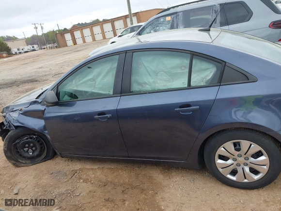2014 Chevrolet Cruze LS with VIN 1G1PA5SHXE7190912, listed as a IAAI auction lot 41936724 with 100,924 mi miles. Bid and sale history available at carsss.com. Image 14.