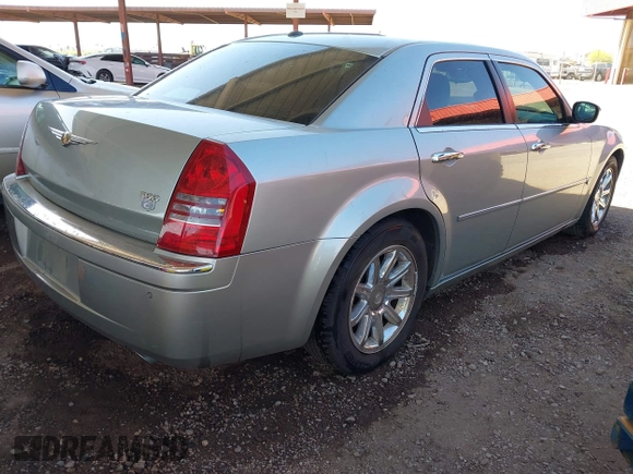 2006 Chrysler 300 C with VIN 2C3LA63H46H290377, listed as a IAAI auction lot 42035128 with 103,847 mi miles and . Bid and sale history available at carsss.com. Image 4.