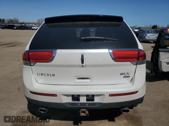 2011 Lincoln MKX z VIN 2LMDJ8JK3BBJ03668, wystawiony jako Copart lot #54588045 z przebiegiem 163 646 mil mil oraz Szkoda całkowita • Salvage title. Historia ofert i sprzedaży dostępna na DreamBid. Obrazek 6.