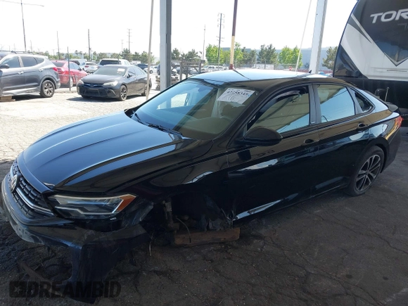 2024 Volkswagen Jetta Sport с VIN 3VWAM7BU2RM008822, выставлен на аукционе IAAI как лот 42258345 с пробегом 41 165 миль миль и . История ставок и продаж доступна на DreamBid. Изображение 18.