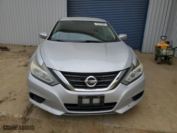 2016 Nissan Altima 2.5 SV with VIN 1N4AL3AP2GC118168, listed as a Copart auction lot 53570945 with 179,013 mi miles and Clean Title. Bid and sale history available at carsss.com. Image 5.