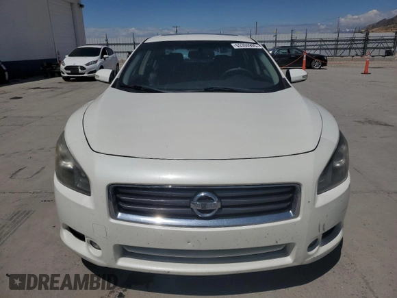 2013 Nissan Maxima SV with VIN 1N4AA5AP2DC847638, listed as a Copart auction lot 55300905 with 235,417 mi miles and Clean Title. Bid and sale history available at DreamBid. Image 5.