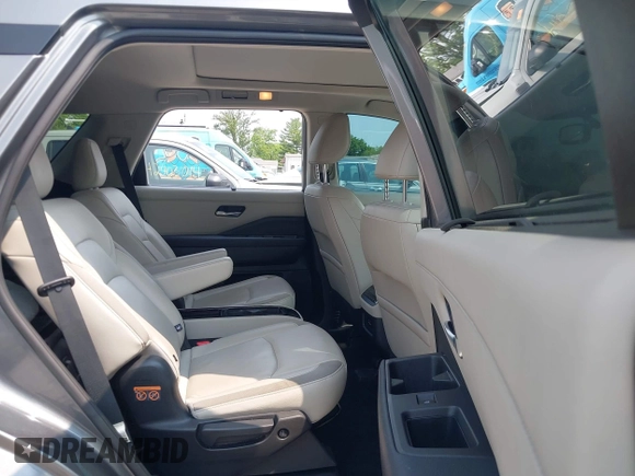 2022 Nissan Pathfinder SL with VIN 5N1DR3CD9NC262513, listed as a IAAI auction lot 42400791 with 46,587 mi miles and . Bid and sale history available at DreamBid. Image 8.