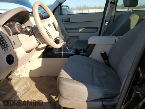 2010 Ford Escape XLS with VIN 1FMCU0C70AKB20439, listed as a Copart auction lot 42294425 with 135,655 mi miles and Clean title. Bid and sale history available at DreamBid. Image 7.