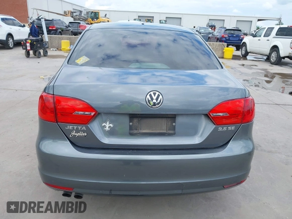 2013 Volkswagen Jetta SE with VIN 3VWDX7AJ6DM442987, listed as a IAAI auction lot 42240855 with 150,540 mi miles and . Bid and sale history available at DreamBid. Image 15.