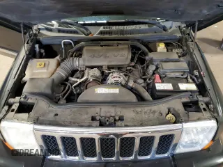 2008 Jeep Commander Limited with VIN 1J8HG58N78C210979, listed as a Copart auction lot 76703864 with 204,136 mi miles and Salvage Title. Bid and sale history available at carsss.com. Image 12.