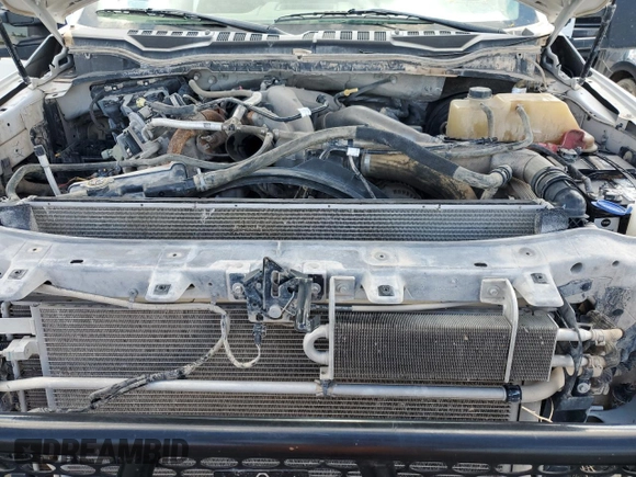 2022 Ford F-250 XL z VIN 1FT8W2BT6NED06215, wystawiony jako Copart lot #59161515 z przebiegiem Nie podano mil oraz Czysty tytuł • Clean title. Historia ofert i sprzedaży dostępna na DreamBid. Obrazek 11.