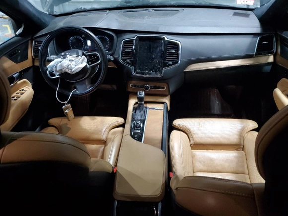 2019 Volvo XC90 Inscription with VIN YV4A22PL7K1488416, listed as a Copart auction lot 84267344 with 95595 miles and Salvage Title. Bid and sale history available at carsss.com. Image 8.