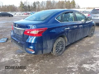 2019 Nissan Sentra S z VIN 3N1AB7AP6KY264208, wystawiony jako IAAI lot #41425770 z przebiegiem 83 813 mil mil oraz . Historia ofert i sprzedaży dostępna na DreamBid. Obrazek 4.