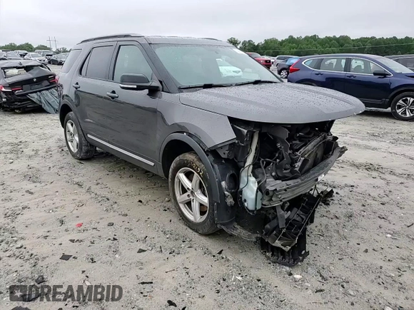2017 Ford Explorer XLT z VIN 1FM5K8D84HGC98615, wystawiony jako Copart lot #58416405 z przebiegiem 171 431 mil mil oraz Szkoda całkowita • Salvage title. Historia ofert i sprzedaży dostępna na DreamBid. Obrazek 15.